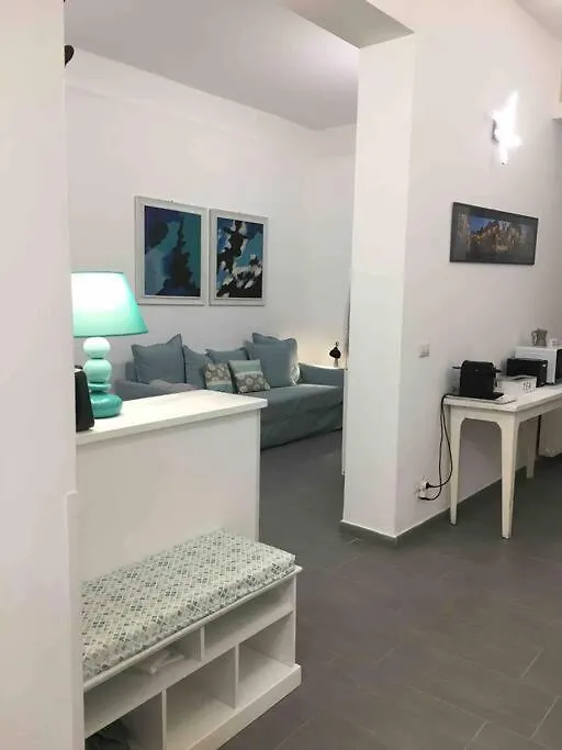 Beautiful Apartment Next To Piazza Di Spagna Rome