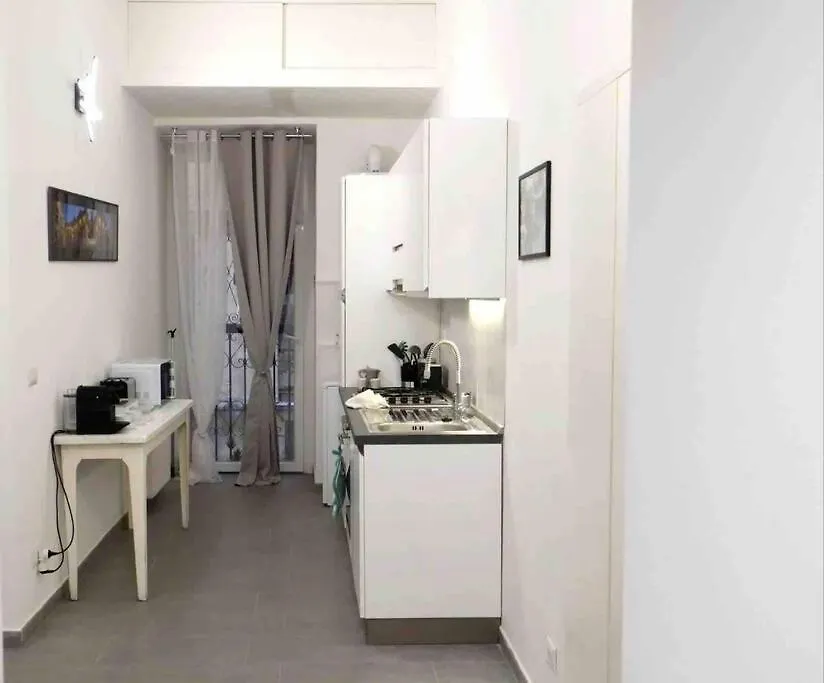 Beautiful Apartment Next To Piazza Di Spagna Rome