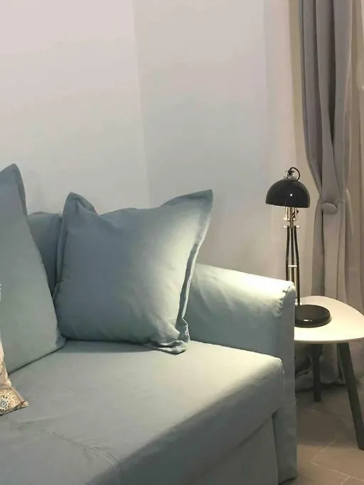 Beautiful Apartment Next To Piazza Di Spagna Rome