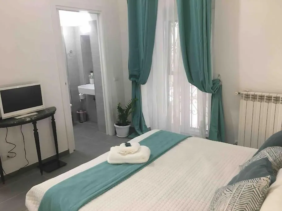 Beautiful Apartment Next To Piazza Di Spagna Rome Italy